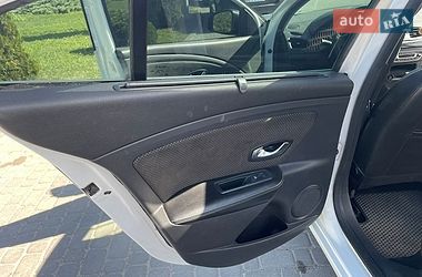 Седан Renault Fluence 2010 в Самборе
