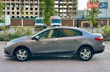 Седан Renault Fluence 2016 в Киеве