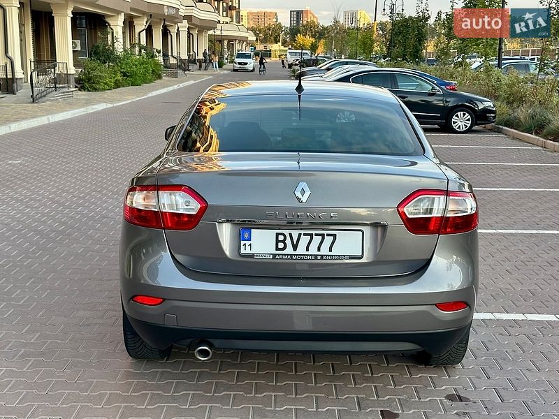 Седан Renault Fluence 2016 в Киеве