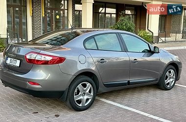 Седан Renault Fluence 2016 в Киеве