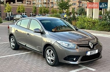 Седан Renault Fluence 2016 в Киеве