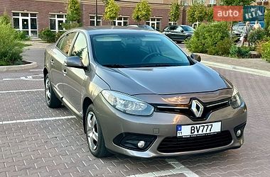 Седан Renault Fluence 2016 в Киеве