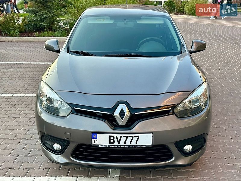 Седан Renault Fluence 2016 в Киеве
