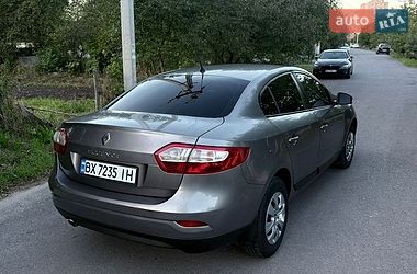 Седан Renault Fluence 2014 в Львові