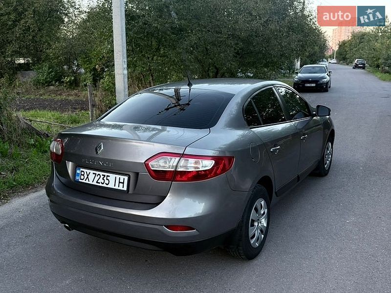 Седан Renault Fluence 2014 в Львові