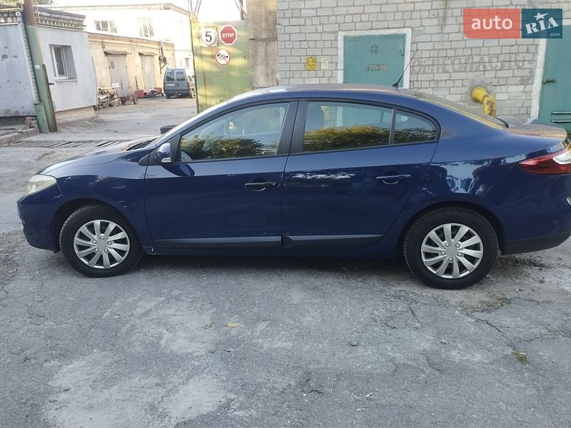Седан Renault Fluence 2010 в Дніпрі фото 4 Седан Renault Fluence 2010 в Дніпрі