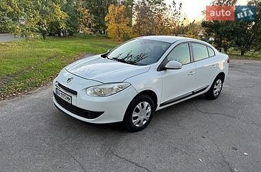 Седан Renault Fluence 2011 в Кременчуге Седан Renault Fluence 2011 в Кременчуге