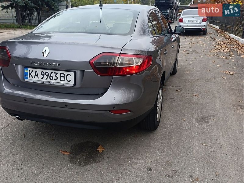 Седан Renault Fluence 2013 в Бородянке