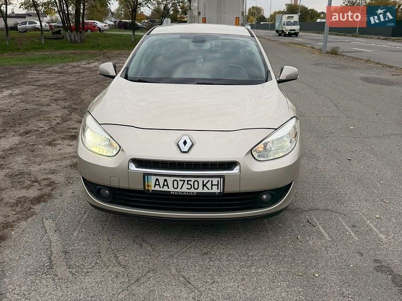Седан Renault Fluence 2010 в Киеве фото 2 Седан Renault Fluence 2010 в Киеве