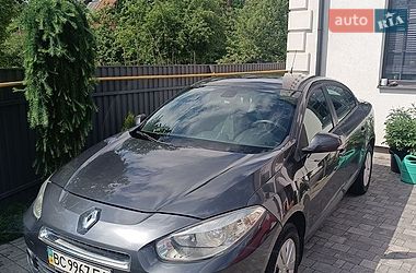 Седан Renault Fluence 2010 в Львові
