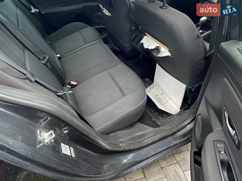 Седан Renault Fluence 2010 в Львові