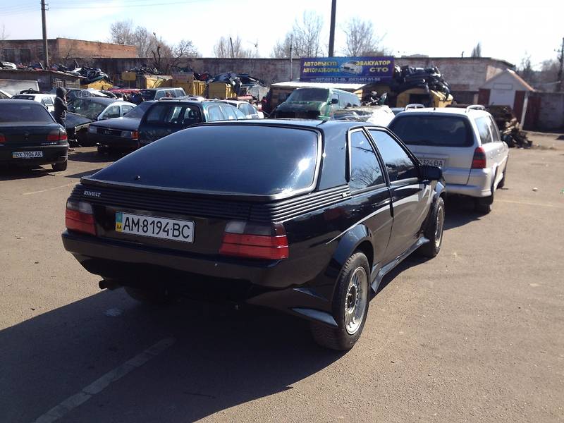 Купе Renault Fuego 1988 в Житомире