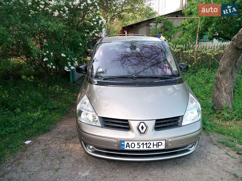 Минивэн Renault Grand Espace 2012 в Магдалиновке