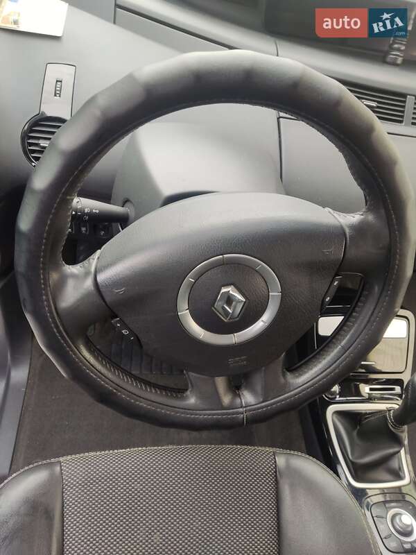 Мінівен Renault Grand Espace 2010 в Тернополі