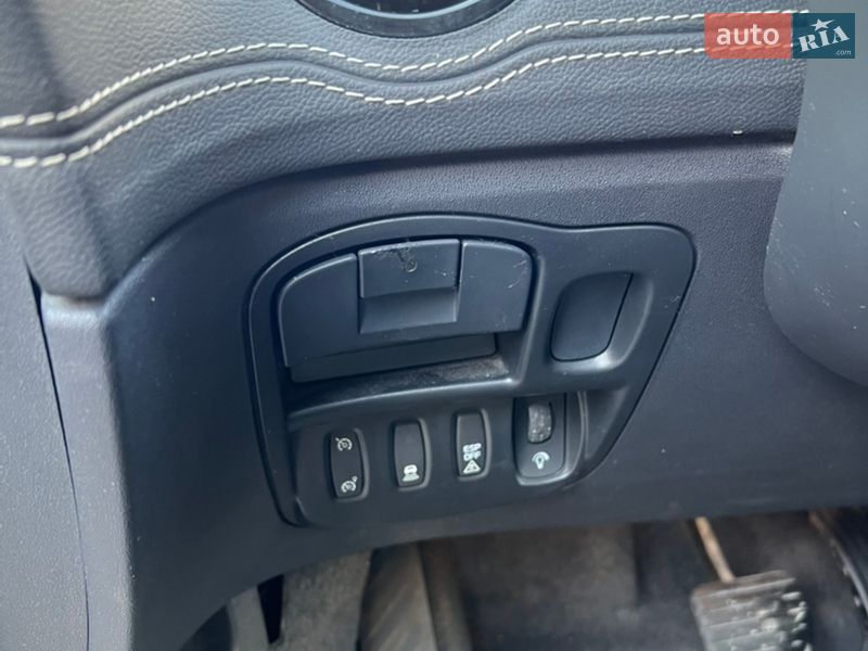 Минивэн Renault Grand Espace 2011 в Золочеве