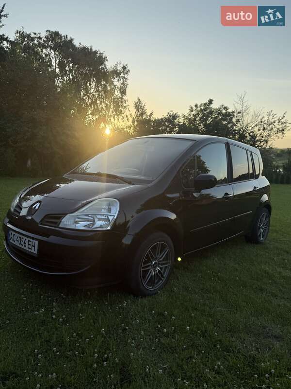 Мікровен Renault Grand Modus 2009 в Луцьку