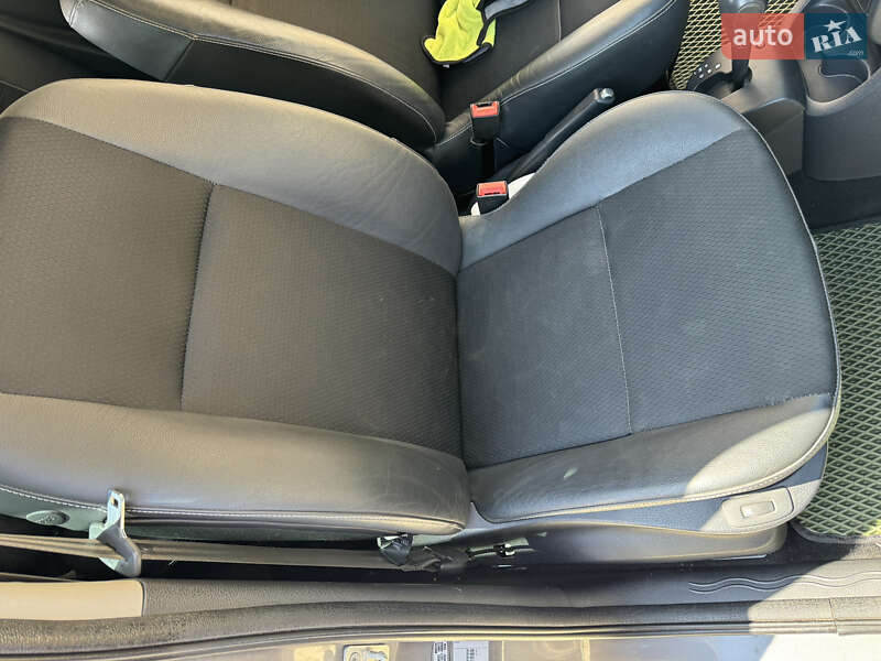 Мікровен Renault Grand Modus 2010 в Новому Розділі фото 18 Мікровен Renault Grand Modus 2010 в Новому Розділі