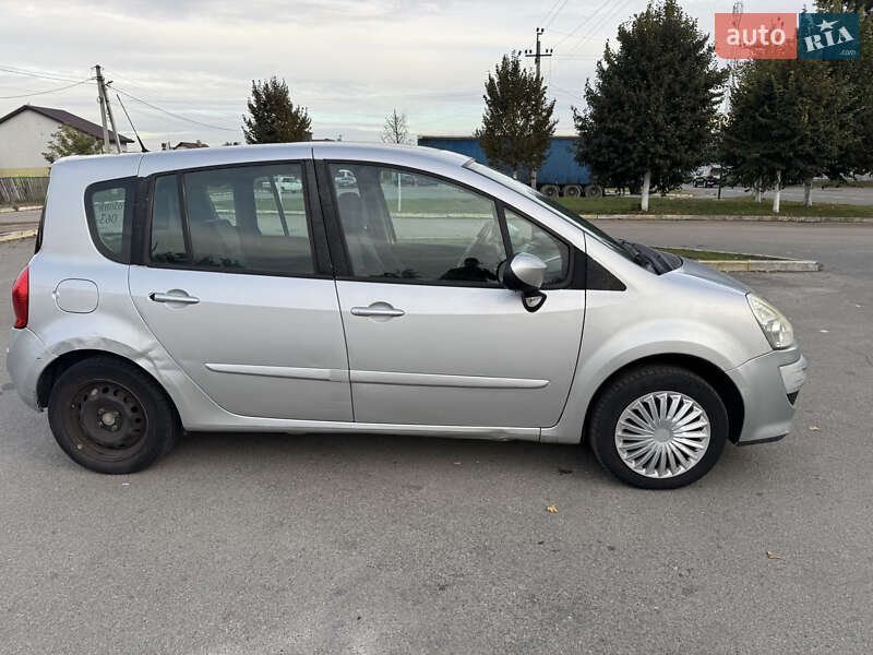 Мікровен Renault Grand Modus 2009 в Бучі