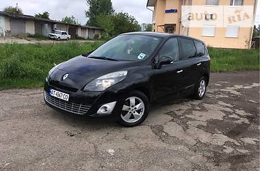 Минивэн Renault Grand Scenic 2011 в Калуше