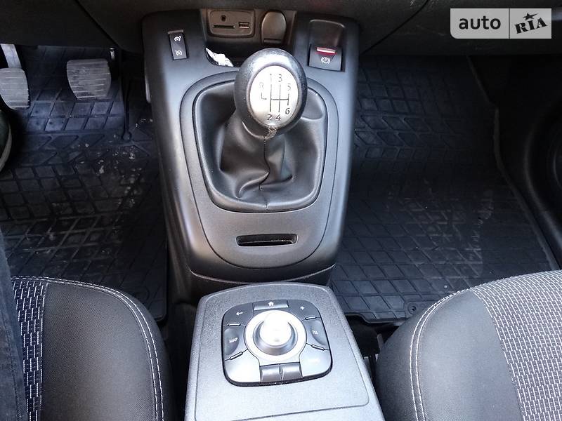 Універсал Renault Grand Scenic 2014 в Дніпрі