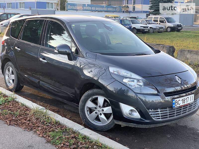 Мінівен Renault Grand Scenic 2009 в 