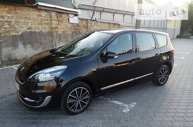 Мінівен Renault Grand Scenic 2014 в 