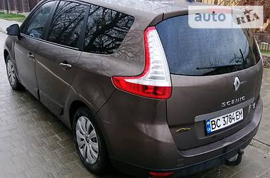 Мінівен Renault Grand Scenic 2011 в 