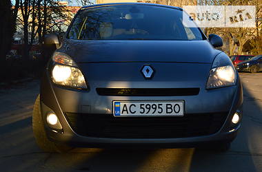 Минивэн Renault Grand Scenic 2011 в Луцке