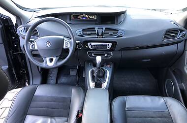 Мінівен Renault Grand Scenic 2012 в 