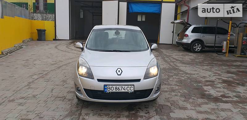Мінівен Renault Grand Scenic 2012 в Збаражі