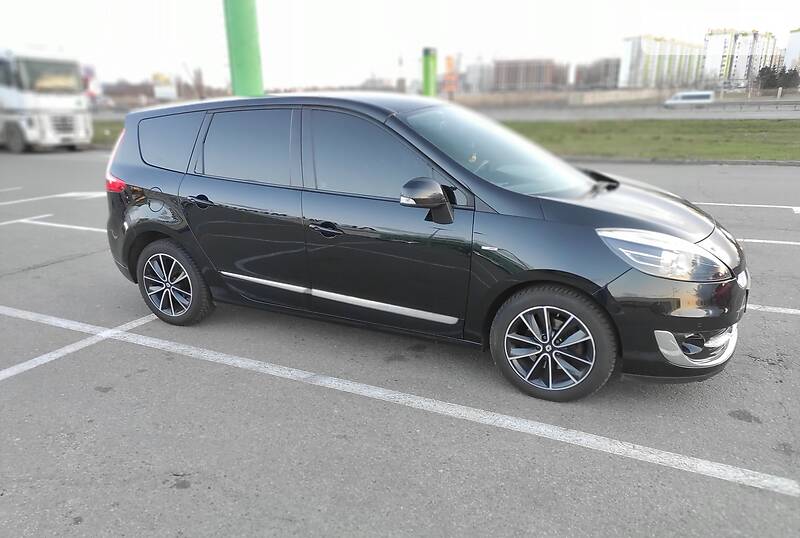 Мінівен Renault Grand Scenic 2012 в Києві