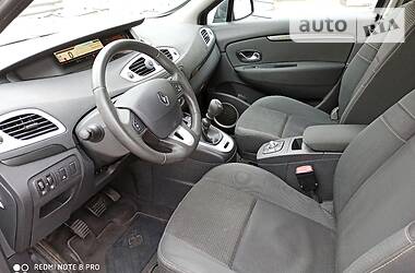 Мінівен Renault Grand Scenic 2010 в 