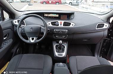 Мінівен Renault Grand Scenic 2010 в 