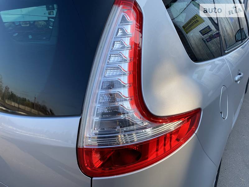 Мінівен Renault Grand Scenic 2010 в Дубні