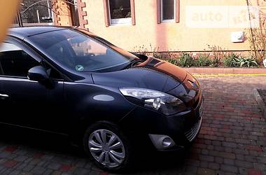 Універсал Renault Grand Scenic 2011 в 