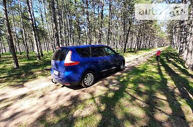 Мінівен Renault Grand Scenic 2010 в 