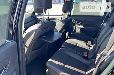 Мінівен Renault Grand Scenic 2015 в 