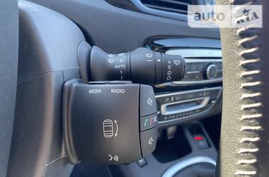 Мінівен Renault Grand Scenic 2015 в 