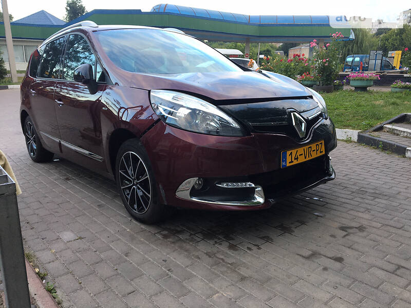 Хэтчбек Renault Grand Scenic 2013 в Ровно
