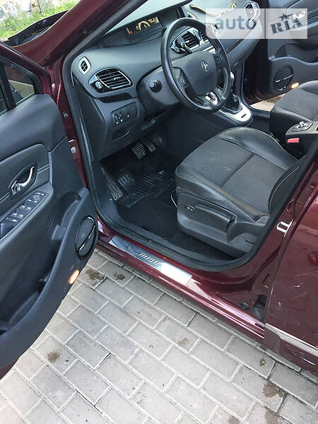 Хэтчбек Renault Grand Scenic 2013 в Ровно