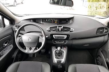 Мінівен Renault Grand Scenic 2013 в 