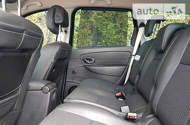 Мінівен Renault Grand Scenic 2013 в 