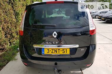 Мінівен Renault Grand Scenic 2013 в 