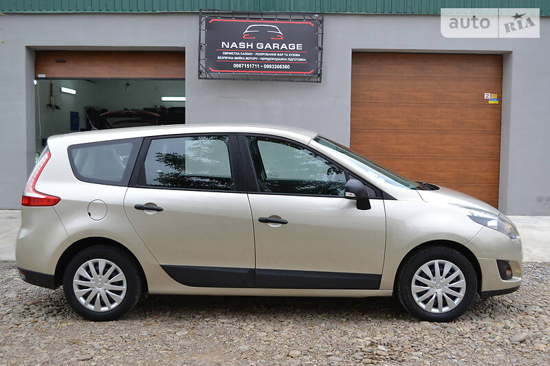 Мінівен Renault Grand Scenic 2010 в Калуші
