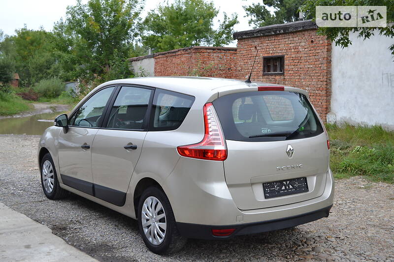 Мінівен Renault Grand Scenic 2010 в Калуші