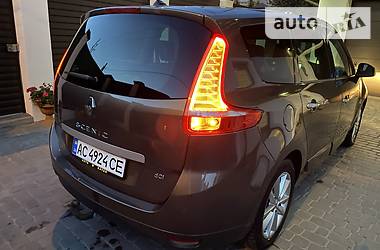 Универсал Renault Grand Scenic 2011 в Луцке