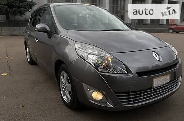 Универсал Renault Grand Scenic 2011 в Ровно