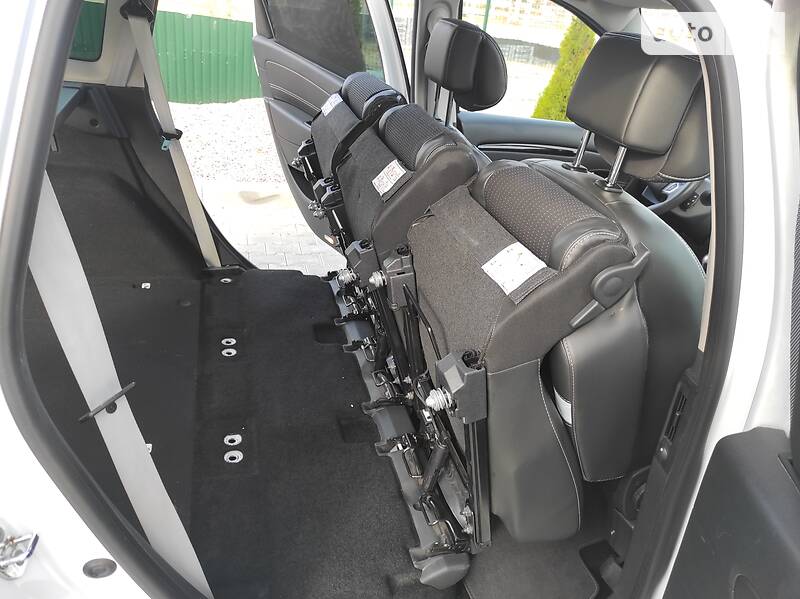 Мінівен Renault Grand Scenic 2012 в Києві