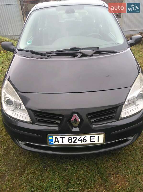 Минивэн Renault Grand Scenic 2008 в 