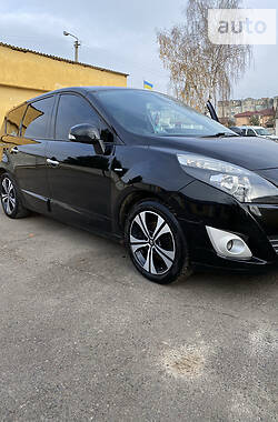 Минивэн Renault Grand Scenic 2011 в Дубно